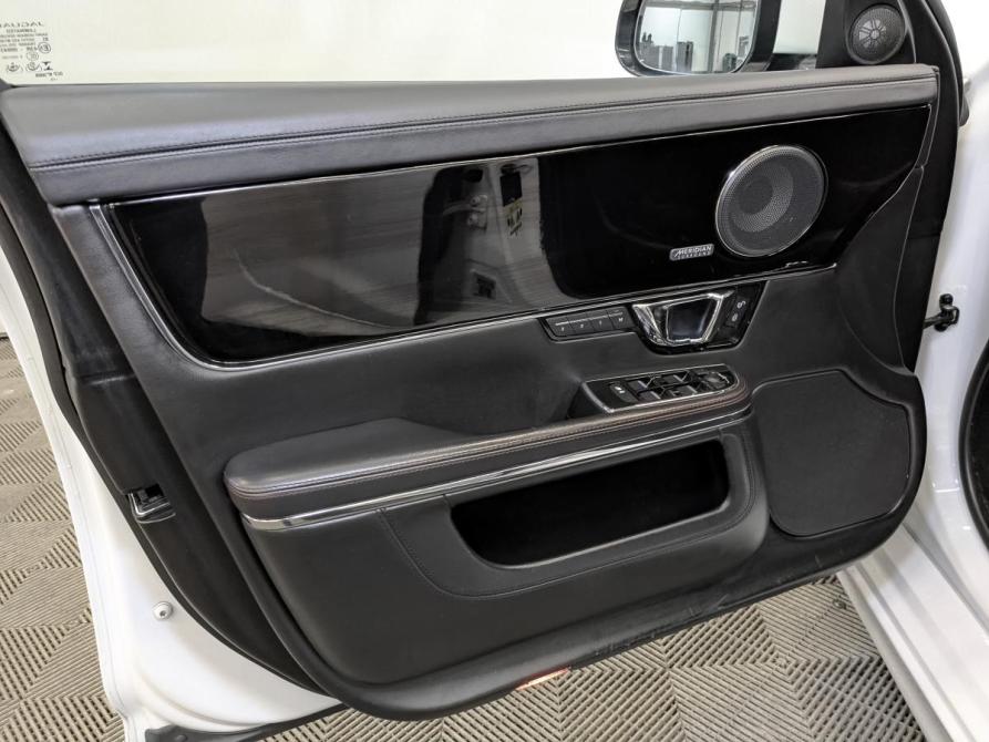 Jaguar XJ IV (X351) Рестайлинг Москва  - изображение 19