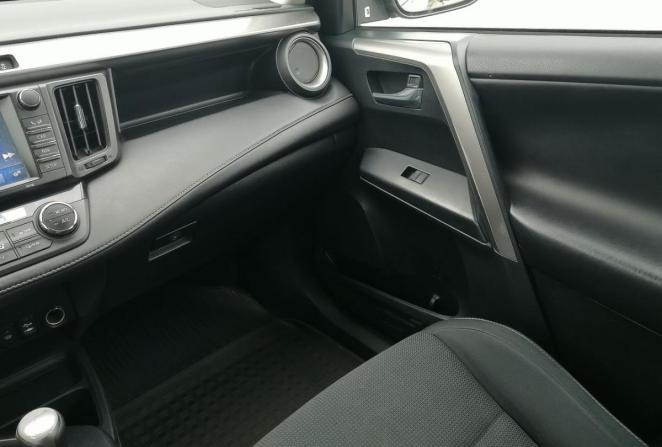 Toyota RAV4 IV (XA40) Рестайлинг с пробегом 2017 года, цена 1 820 000 рублей, 293993 км, внедорожник, Автокод Объявления