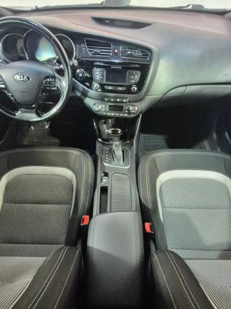 Kia Ceed II с пробегом 2013 года, цена 1 035 000 рублей, 215000 км, хэтчбек, Автокод Объявления