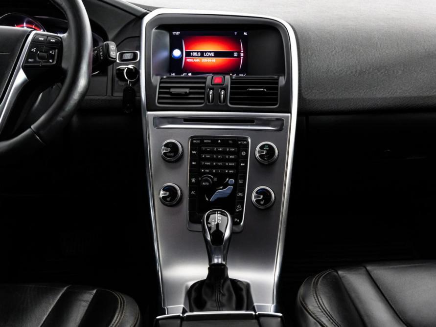 Volvo XC60 I Рестайлинг Санкт-Петербург  - изображение 12