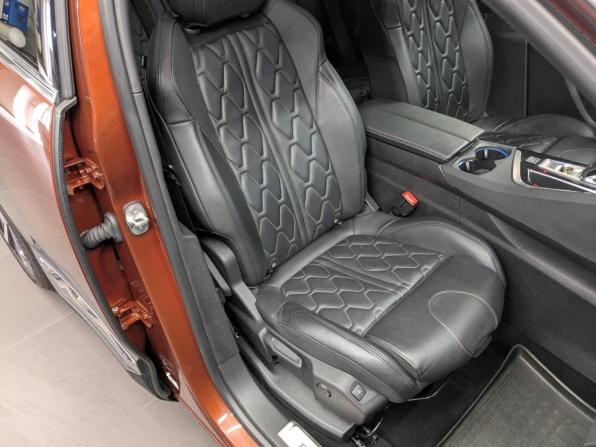 Peugeot 3008 II с пробегом 2017 года, цена 1 900 000 рублей, 88794 км, внедорожник, Автокод Объявления