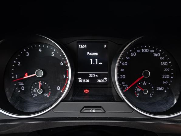 Volkswagen Tiguan II с пробегом 2019 года, цена 2 219 000 рублей, 101620 км, внедорожник, Автокод Объявления