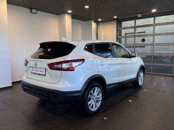 Nissan Qashqai II с пробегом 2018 года, цена 1 780 000 рублей, 110169 км, внедорожник, Автокод Объявления