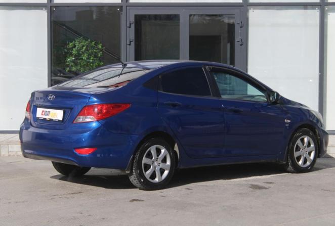 Hyundai Solaris I с пробегом 2013 года, цена 630 000 рублей, 308575 км, седан, Автокод Объявления