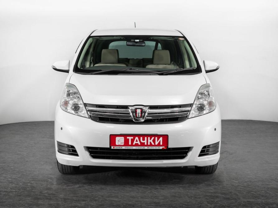 Toyota ISis I Рестайлинг Иркутск  - изображение 2