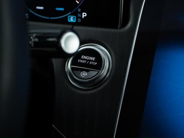 Mercedes-Benz E-Класс VI (W214 S214) с пробегом 2024 года, цена 7 770 046 рублей, 16324 км, седан, Автокод Объявления