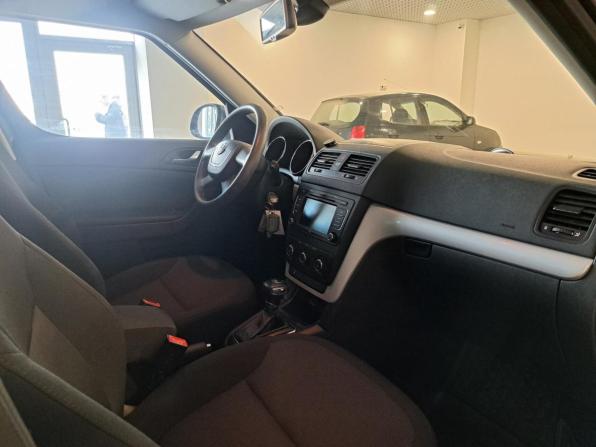 Skoda Yeti I с пробегом 2011 года, цена 655 000 рублей, 154645 км, внедорожник, Автокод Объявления
