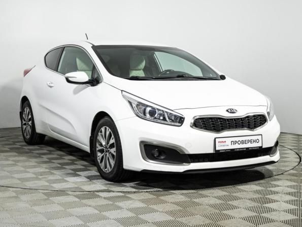 Kia Ceed II Рестайлинг с пробегом 2015 года, цена 1 139 898 рублей, 125244 км, хэтчбек, Автокод Объявления