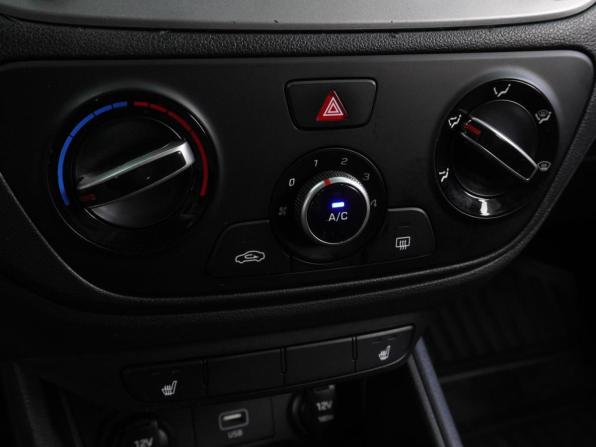 Hyundai Solaris II с пробегом 2019 года, цена 1 439 000 рублей, 87460 км, седан, Автокод Объявления