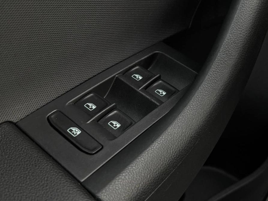 Skoda Rapid I Рестайлинг Тверь  - изображение 13