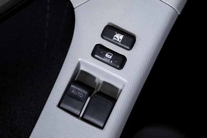 Toyota Yaris II с пробегом 2008 года, цена 499 000 рублей, 127127 км, хэтчбек, Автокод Объявления