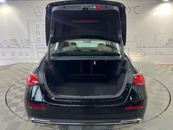 Mercedes-Benz E-Класс VI (W214 S214) с пробегом 2025 года, цена 7 880 000 рублей, 1300 км, седан, Автокод Объявления