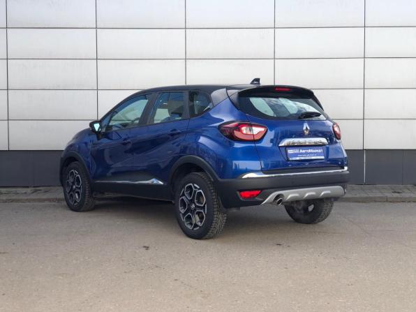Renault Kaptur I Рестайлинг с пробегом 2021 года, цена 1 825 000 рублей, 50141 км, внедорожник, Автокод Объявления