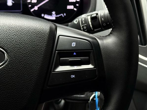 Hyundai Creta I с пробегом 2018 года, цена 1 859 000 рублей, 93037 км, внедорожник, Автокод Объявления