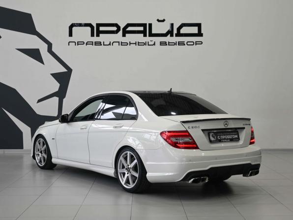 Mercedes-Benz C-Класс III (W204) Рестайлинг с пробегом 2011 года, цена 1 479 900 рублей, 156641 км, седан, Автокод Объявления