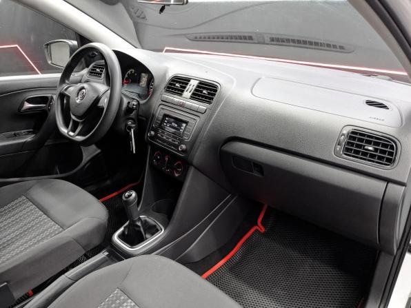 Volkswagen Polo V Рестайлинг с пробегом 2019 года, цена 960 000 рублей, 119615 км, седан, Автокод Объявления