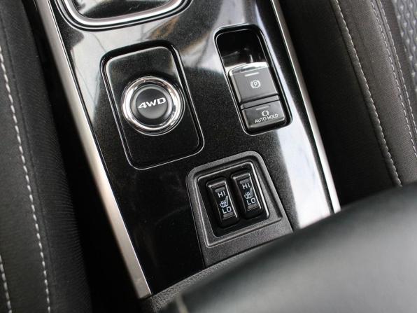 Mitsubishi Outlander III Рестайлинг 3 с пробегом 2019 года, цена 2 020 000 рублей, 127747 км, внедорожник, Автокод Объявления