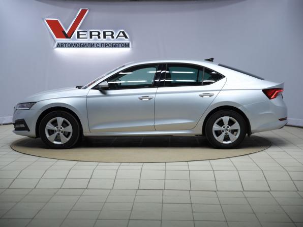 Skoda Octavia IV (A8) с пробегом 2020 года, цена 2 290 000 рублей, 119399 км, лифтбек, Автокод Объявления