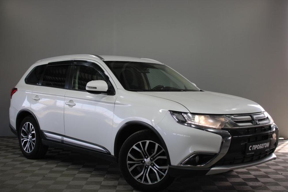 Mitsubishi Outlander III Рестайлинг 2 Санкт-Петербург  - изображение 1