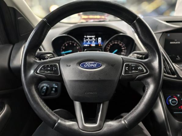 Ford Kuga II Рестайлинг с пробегом 2018 года, цена 1 445 000 рублей, 183361 км, внедорожник, Автокод Объявления