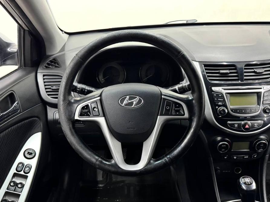 Hyundai Solaris I Ростов-на-Дону  - изображение 9