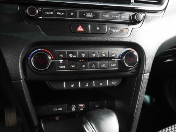 Kia Ceed III с пробегом 2018 года, цена 1 569 000 рублей, 191909 км, хэтчбек, Автокод Объявления