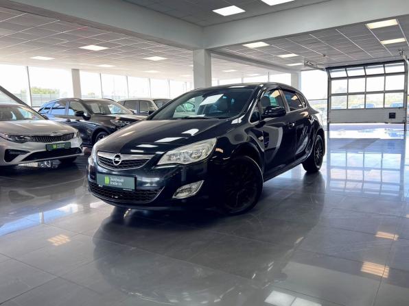 Opel Astra J с пробегом 2011 года, цена 695 000 рублей, 240000 км, хэтчбек, Автокод Объявления