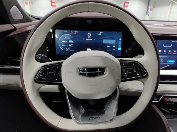 Geely Monjaro I с пробегом 2023 года, цена 3 690 000 рублей, 6916 км, внедорожник, Автокод Объявления