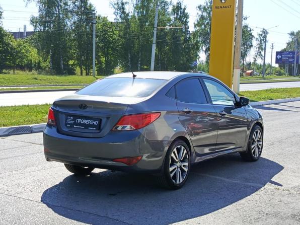 Hyundai Solaris I Рестайлинг с пробегом 2016 года, цена 950 000 рублей, 122803 км, седан, Автокод Объявления