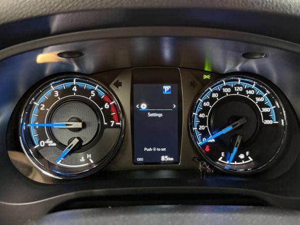 Toyota Hilux VIII Рестайлинг 2 с пробегом 2025 года, цена 7 175 000 рублей, 85 км, пикап, Автокод Объявления