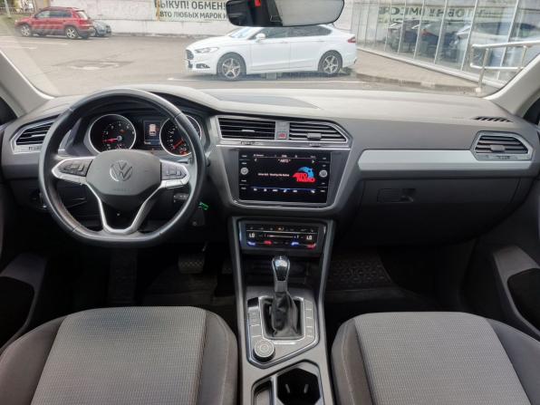 Volkswagen Tiguan II Рестайлинг с пробегом 2021 года, цена 2 370 000 рублей, 103741 км, внедорожник, Автокод Объявления