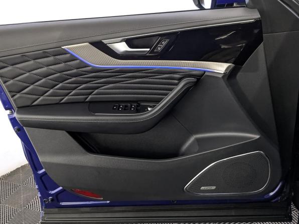 Hongqi HS5 I с пробегом 2023 года, цена 2 300 000 рублей, 58068 км, внедорожник, Автокод Объявления