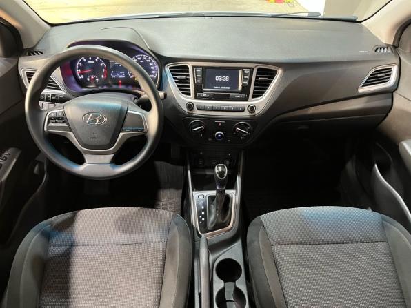 Hyundai Solaris II с пробегом 2019 года, цена 1 350 000 рублей, 70500 км, седан, Автокод Объявления