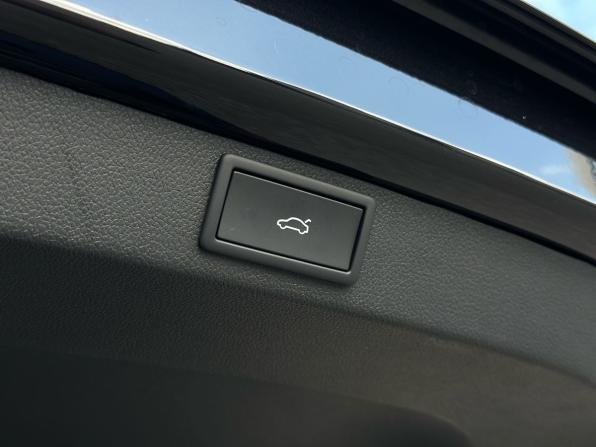 Skoda Karoq I с пробегом 2025 года, цена 3 140 000 рублей, 25 км, внедорожник, Автокод Объявления