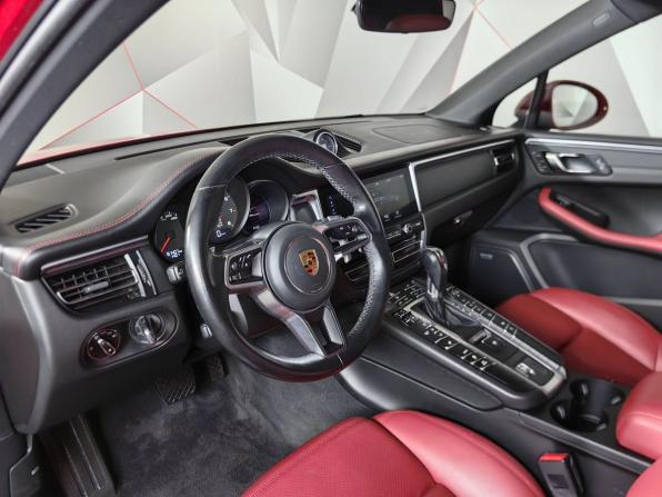 Porsche Macan I Рестайлинг с пробегом 2020 года, цена 4 358 100 рублей, 81405 км, внедорожник, Автокод Объявления