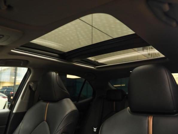 Toyota Camry VIII (XV70) Рестайлинг с пробегом 2023 года, цена 3 199 000 рублей, 87503 км, седан, Автокод Объявления