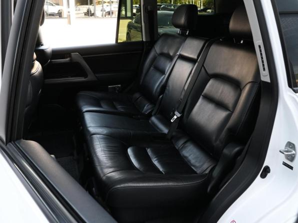 Toyota Land Cruiser 200 Series с пробегом 2011 года, цена 3 430 000 рублей, 238408 км, внедорожник, Автокод Объявления