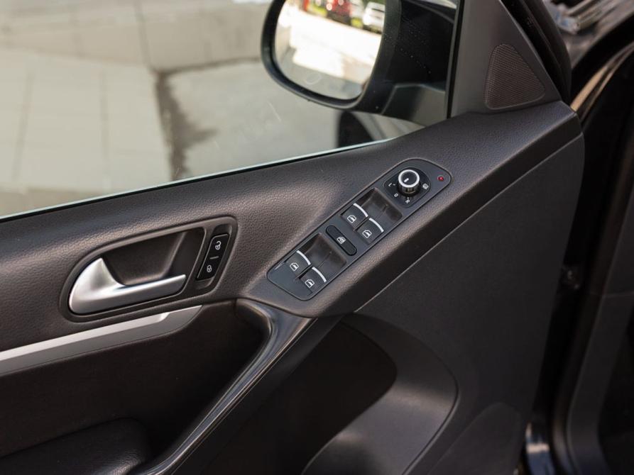 Volkswagen Tiguan I Рестайлинг Новосибирск  - изображение 16