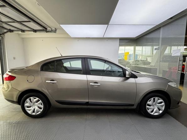 Renault Fluence I Рестайлинг с пробегом 2013 года, цена 755 000 рублей, 182720 км, седан, Автокод Объявления