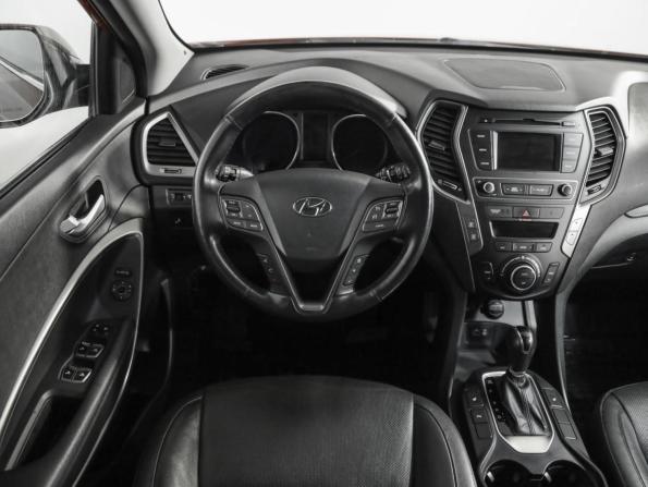 Hyundai Santa Fe III Рестайлинг с пробегом 2017 года, цена 1 939 000 рублей, 135225 км, внедорожник, Автокод Объявления