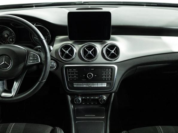 Mercedes-Benz GLA I (X156) Рестайлинг с пробегом 2019 года, цена 2 499 700 рублей, 103595 км, внедорожник, Автокод Объявления
