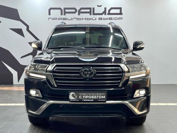 Toyota Land Cruiser 200 Series Рестайлинг 2 с пробегом 2017 года, цена 5 999 900 рублей, 240106 км, внедорожник, Автокод Объявления
