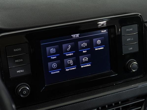 Volkswagen Polo VI с пробегом 2021 года, цена 1 730 000 рублей, 89156 км, лифтбек, Автокод Объявления