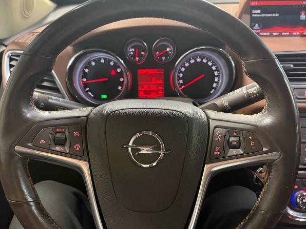 Opel Mokka I с пробегом 2014 года, цена 1 149 000 рублей, 89404 км, внедорожник, Автокод Объявления