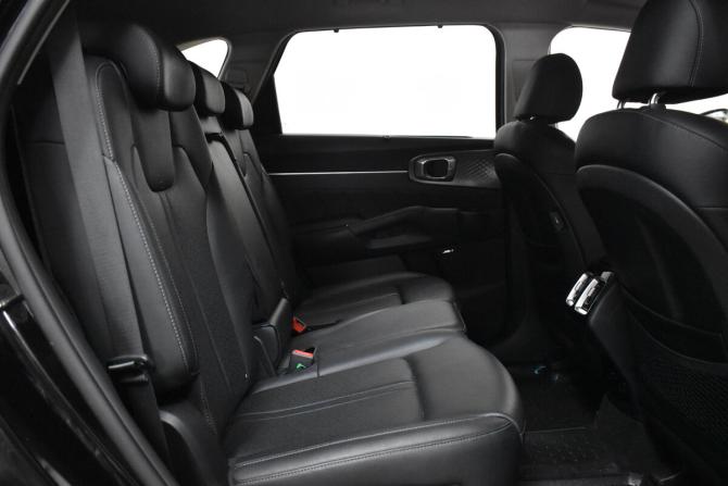 Kia Sorento IV с пробегом 2022 года, цена 3 970 000 рублей, 73671 км, внедорожник, Автокод Объявления