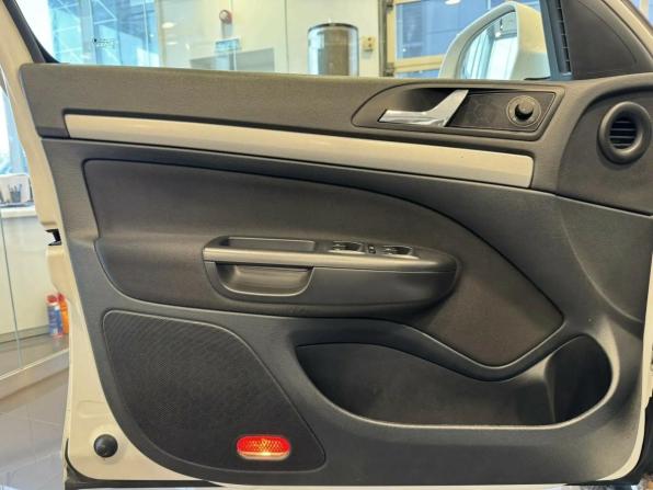 Skoda Octavia II (A5) Рестайлинг с пробегом 2012 года, цена 909 000 рублей, 167095 км, лифтбек, Автокод Объявления