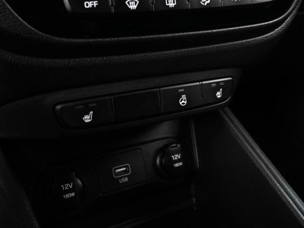 Hyundai Solaris II с пробегом 2019 года, цена 1 579 000 рублей, 124119 км, седан, Автокод Объявления