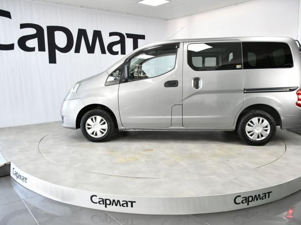 Nissan NV200 с пробегом 2016 года, цена 1 325 000 рублей, 179000 км, минивэн, Автокод Объявления