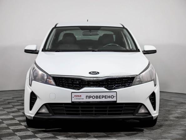 Kia Rio IV Рестайлинг с пробегом 2021 года, цена 1 059 000 рублей, 159492 км, седан, Автокод Объявления