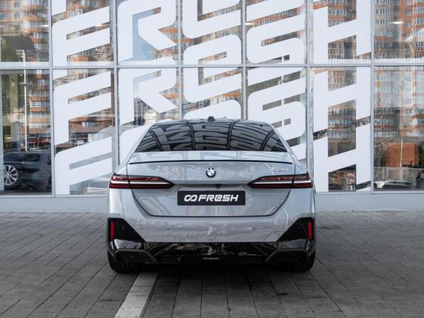 BMW 5 серии VIII (G60/G61/G68) с пробегом 2024 года, цена 7 450 000 рублей, 21592 км, седан, Автокод Объявления